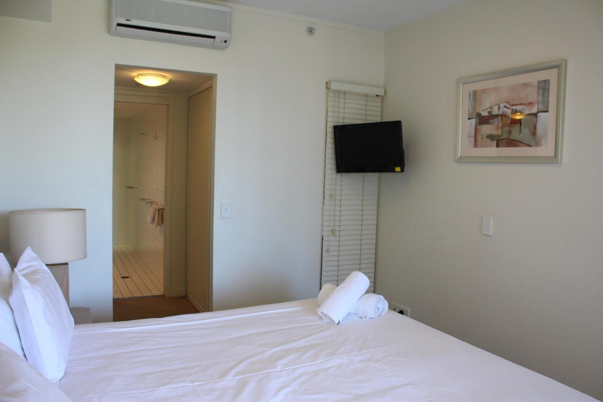 Blue C Coolangatta Aparthotel Luaran gambar