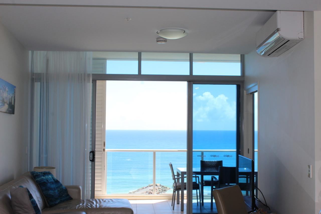 Blue C Coolangatta Aparthotel Luaran gambar